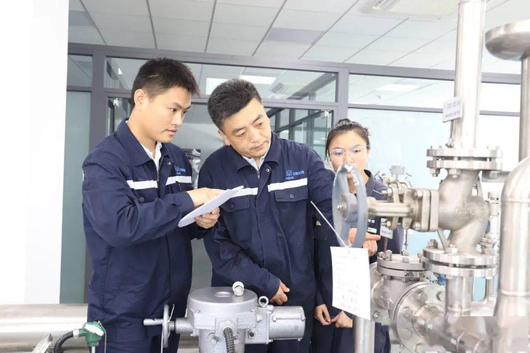 技能比武展风采 匠心筑梦谱新篇——中核检修第四届职工职业技能竞赛圆满闭幕
